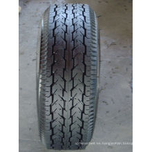 Neumático de tres ruedas para motocicletas de servicio pesado